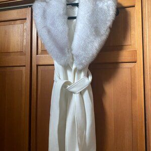 White House Black Market XXS/XS Vest with gray and white faux fur collar.